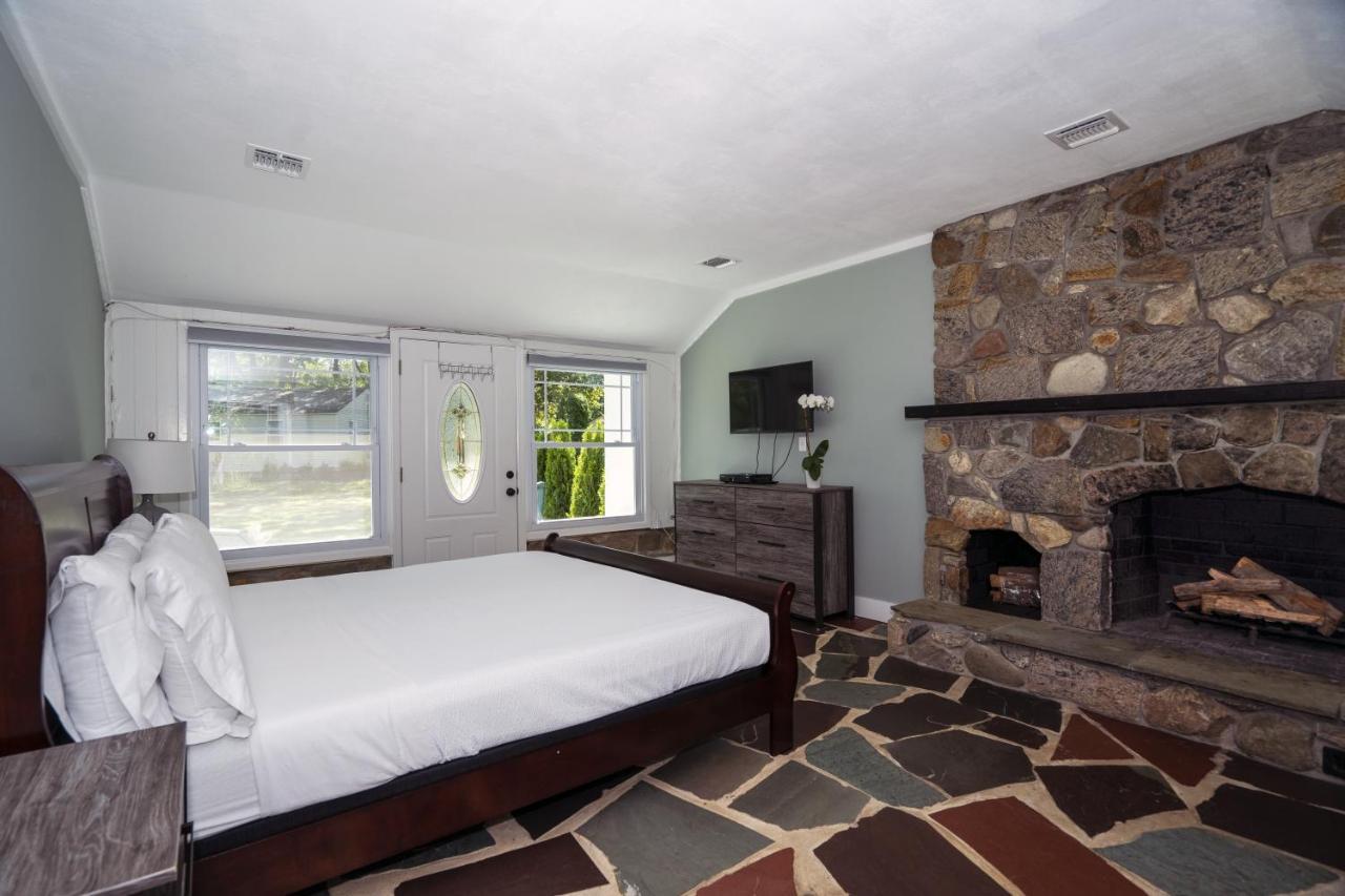 Hamptons Vacation Inn ハンプトン・ベイズ エクステリア 写真