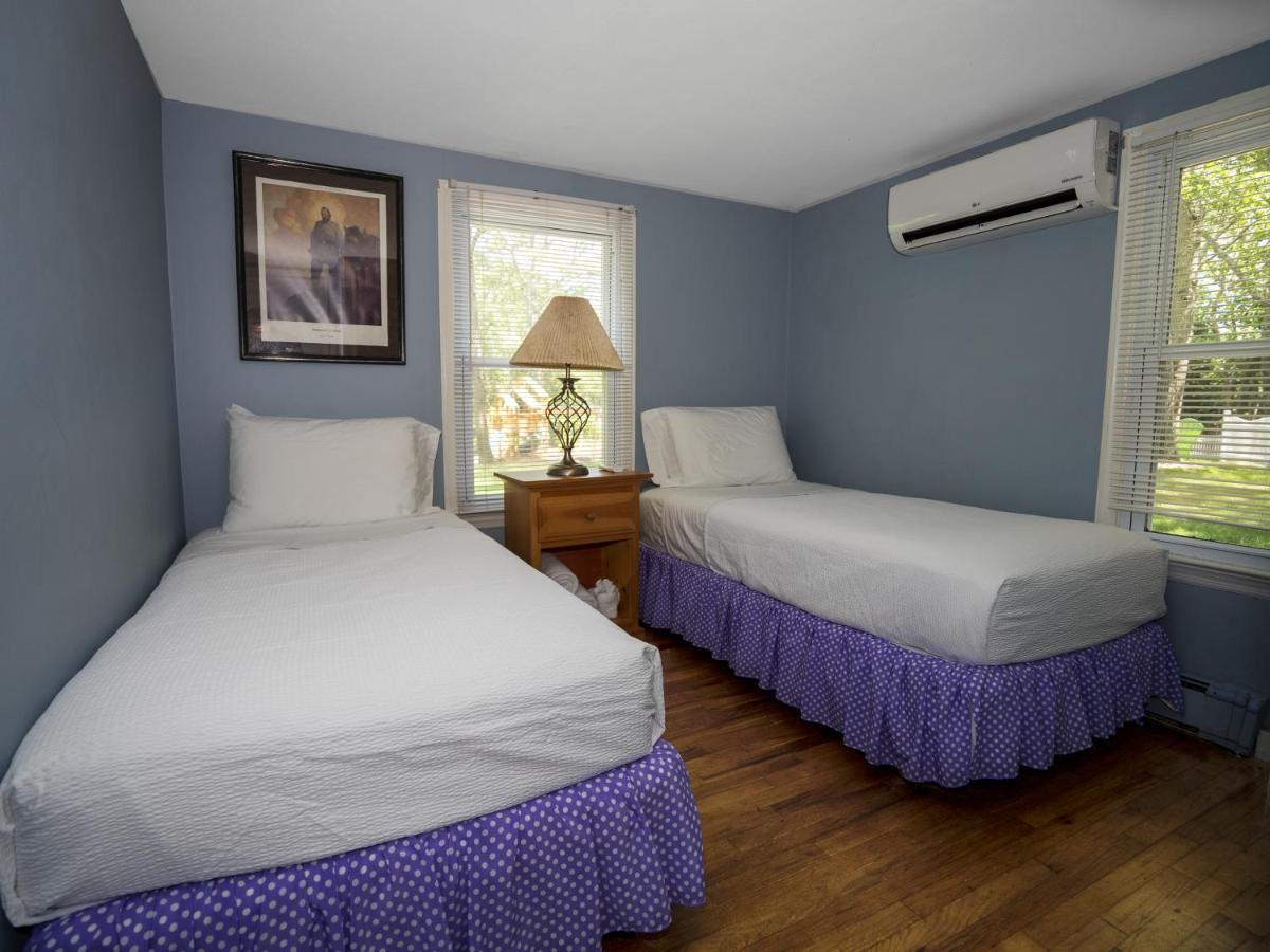 Hamptons Vacation Inn ハンプトン・ベイズ エクステリア 写真