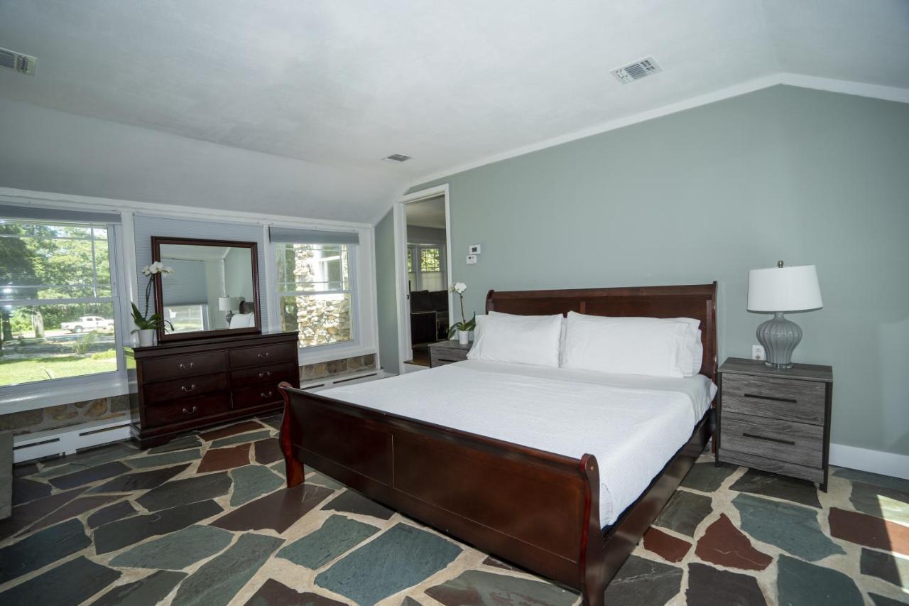 Hamptons Vacation Inn ハンプトン・ベイズ エクステリア 写真