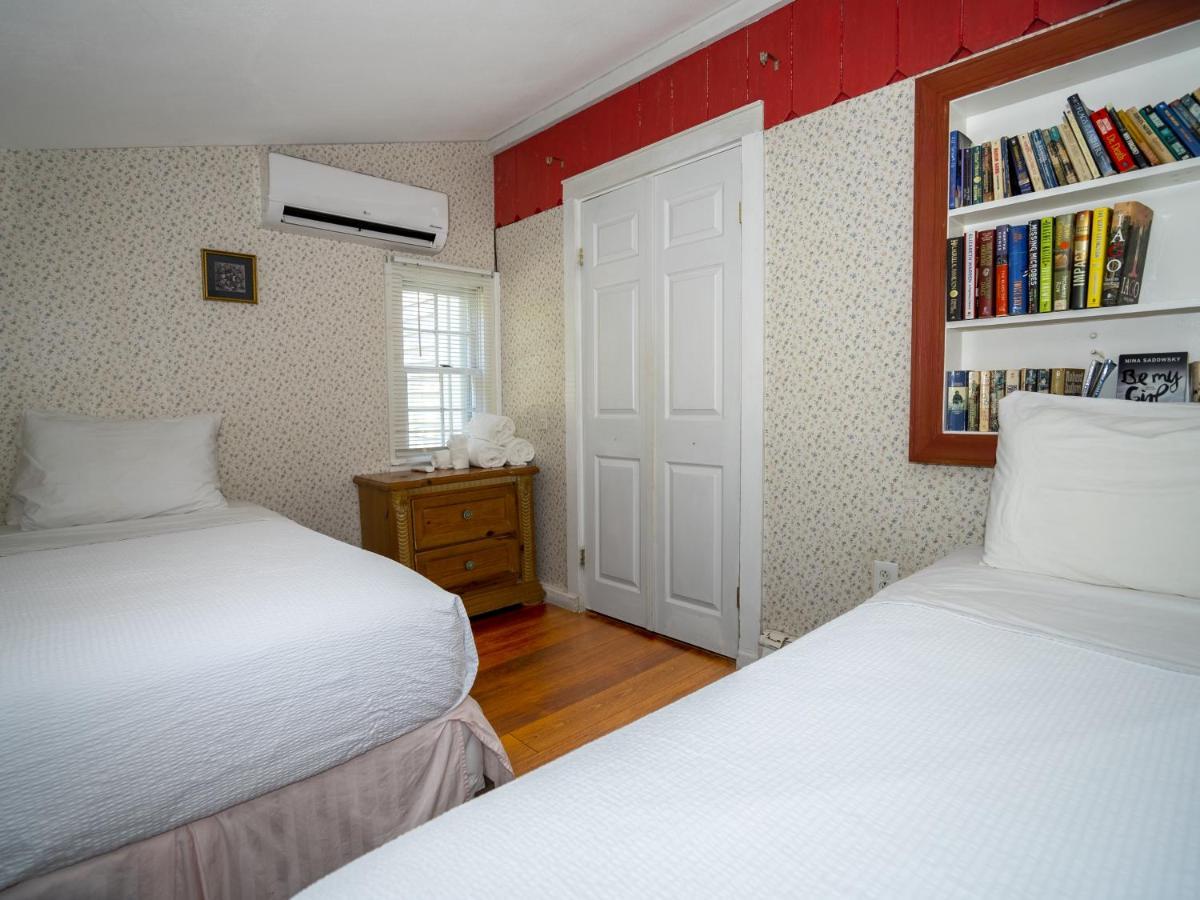 Hamptons Vacation Inn ハンプトン・ベイズ エクステリア 写真