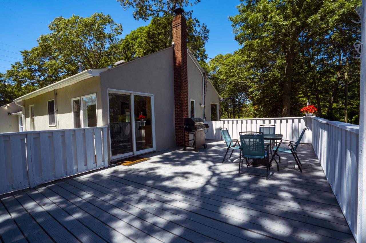 Hamptons Vacation Inn ハンプトン・ベイズ エクステリア 写真